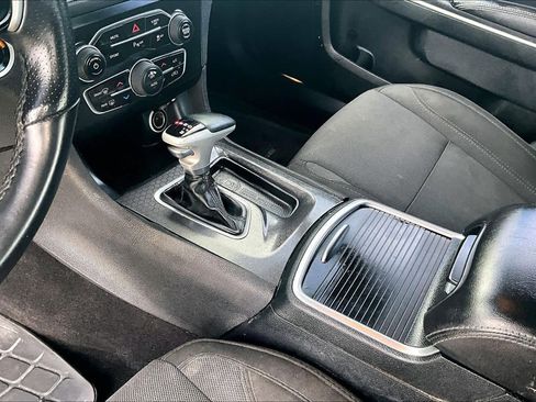 Used 2018 Dodge Charger R/T w/ Driver Confidence Group image 16