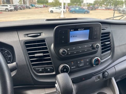 Used 2024 Ford Transit 250 Low Roof w/ Exterior Upgrade Package image 15