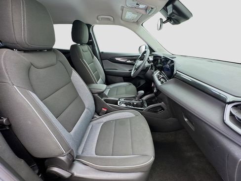 Used 2024 Chevrolet TrailBlazer LT image 18