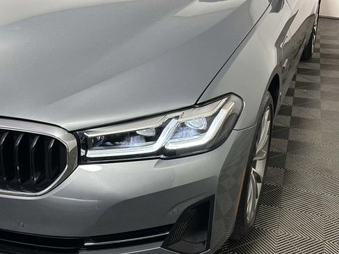 Used 2023 BMW 530e xDrive w/ Premium Package image 8