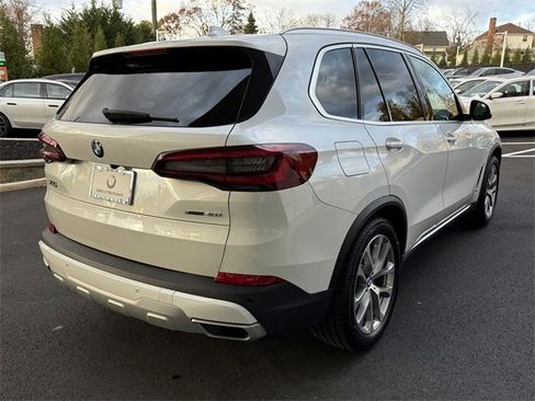 Used 2021 BMW X5 xDrive40i w/ Premium Package 2 image 5