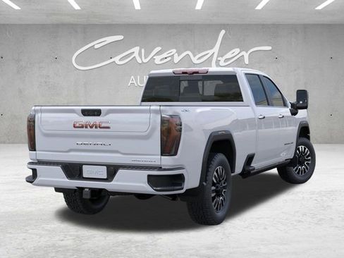New 2026 GMC Sierra 3500 Denali Ultimate AWD/4WD image 4
