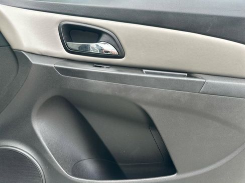 Used 2011 Chevrolet Cruze LS w/ Connectivity Package FWD image 18