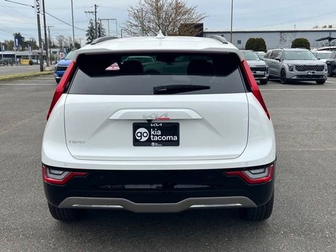 New 2026 Kia Niro Wave FWD image 8