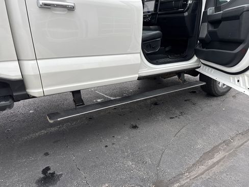 Certified 2023 Ford F350 Lariat w/ Lariat Ultimate Package image 11