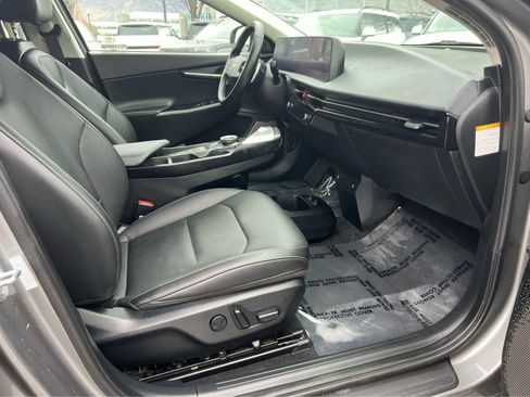 Used 2024 Kia EV6 Wind w/ Wind Technology Package image 19
