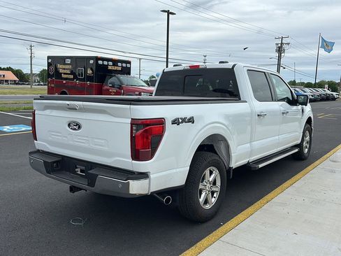 Used 2025 Ford F150 XLT w/ Equipment Group 302A MID AWD/4WD image 5