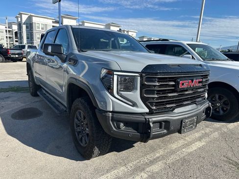 Used 2024 GMC Sierra 1500 AT4X AWD/4WD image 28