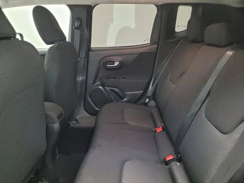 Used 2021 Jeep Renegade Sport w/ Sport Appearance Group image 18