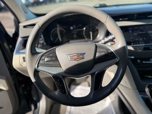 Used 2020 Cadillac XT5 Premium Luxury image 29