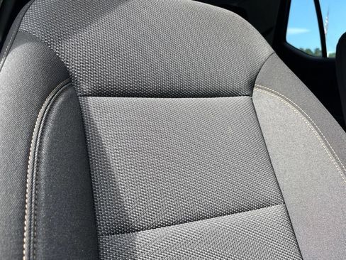 Used 2021 Chevrolet Traverse LS FWD image 13