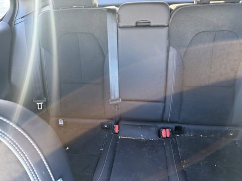 Used 2022 Volvo C40 P8 Recharge Ultimate image 13