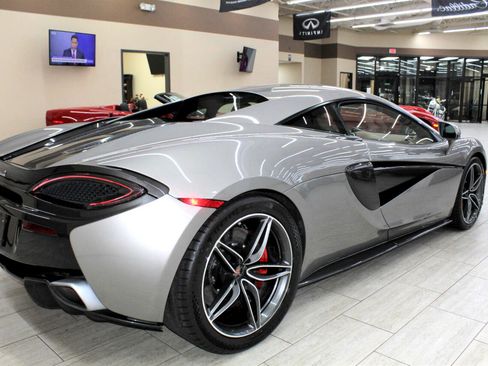 Used 2017 McLaren 570S Coupe image 6