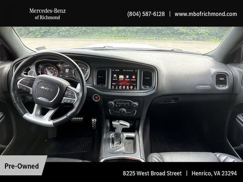 Used 2016 Dodge Charger SRT w/ Harman/Kardon Audio Group RWD image 17