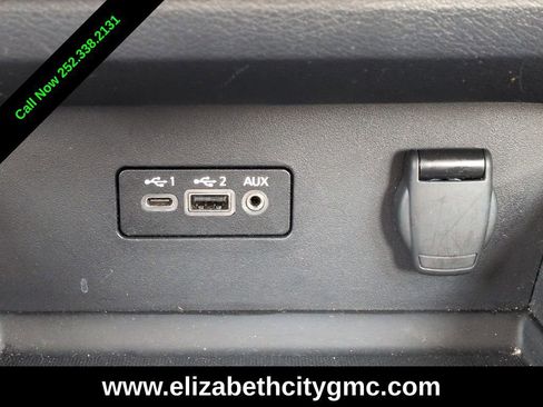 Used 2025 Nissan Altima 2.5 SV FWD image 28