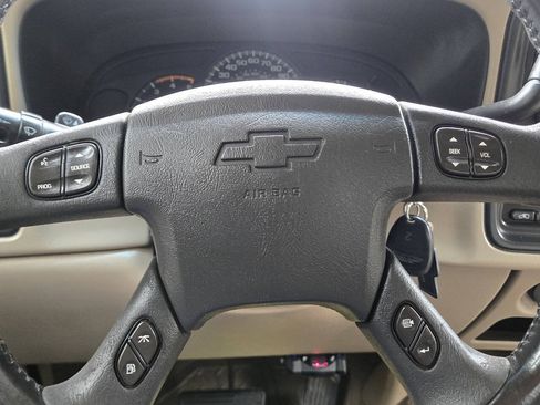 Used 2003 Chevrolet Silverado 2500 LS w/ Skid Plate Package AWD/4WD image 14