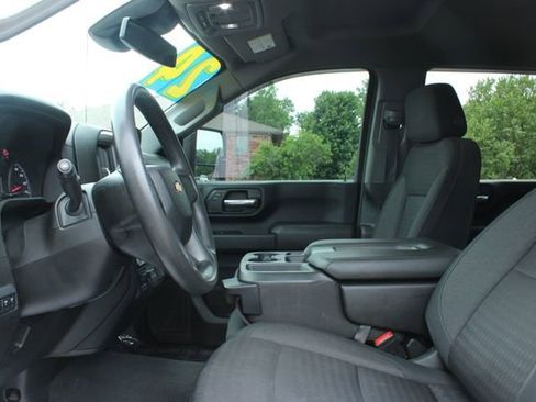 Used 2024 Chevrolet Silverado 2500 Custom w/ Custom Value Package AWD/4WD image 12