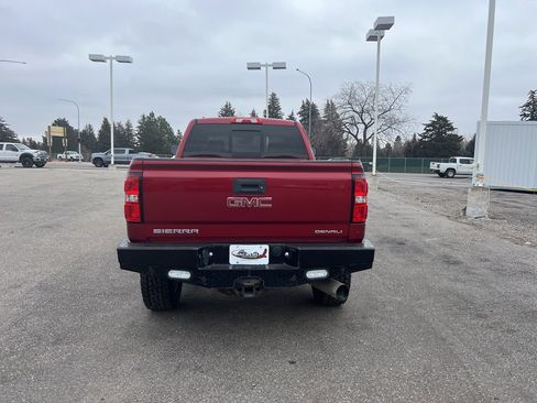 Used 2018 GMC Sierra 3500 Denali w/ Duramax Plus Package image 4