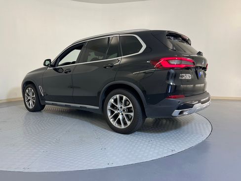Certified 2023 BMW X5 xDrive40i w/ Parking Assistance Package image 3