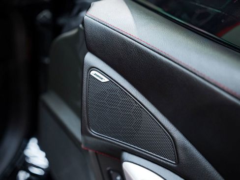 Used 2019 Chevrolet Corvette Z06 w/ Z07 Performance Package image 39