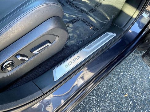 Used 2019 Acura RDX FWD image 9