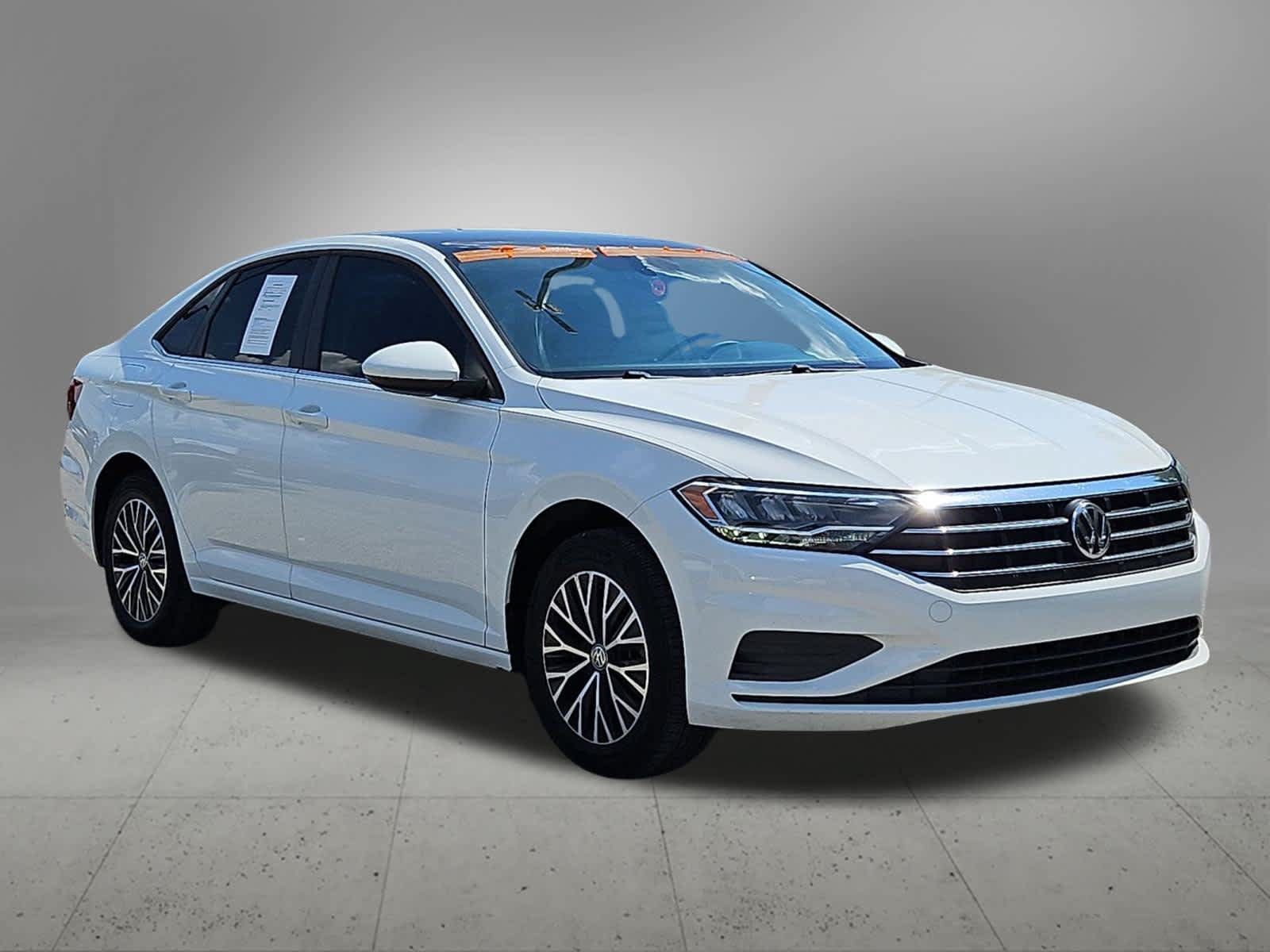 Used 2020 Volkswagen Jetta SE w/ SE Cold Weather Package FWD image 8