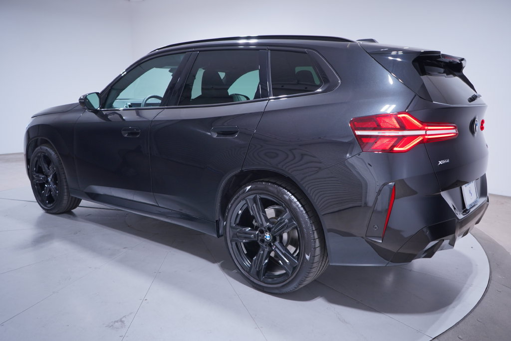 Used 2026 BMW X3 xDrive30i w/ M Sport Package AWD/4WD image 3