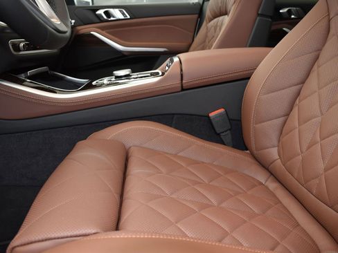 New 2026 BMW X5 sDrive40i w/ Climate Comfort Package image 13