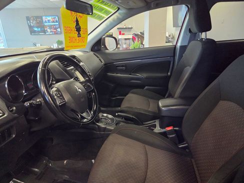 Used 2017 Mitsubishi Outlander Sport SE image 20