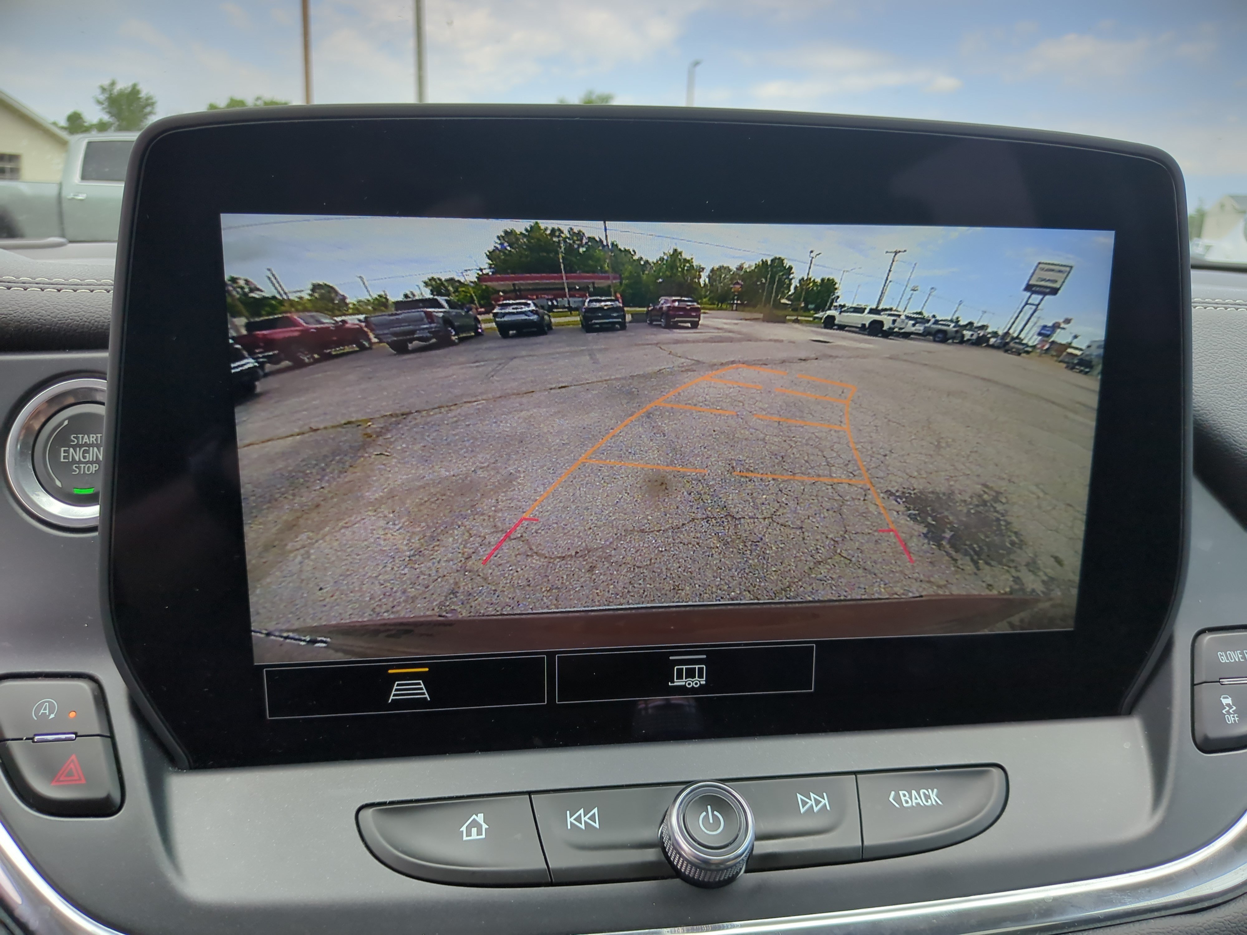 Used 2023 Chevrolet Blazer LT w/ Driver Confidence Package FWD image 9