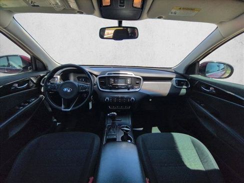 Used 2016 Kia Sorento FWD w/ LX Convenience Package image 14