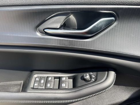 New 2026 Jeep Grand Cherokee Laredo RWD image 19