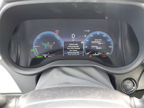 Used 2025 Toyota Sienna XSE image 26