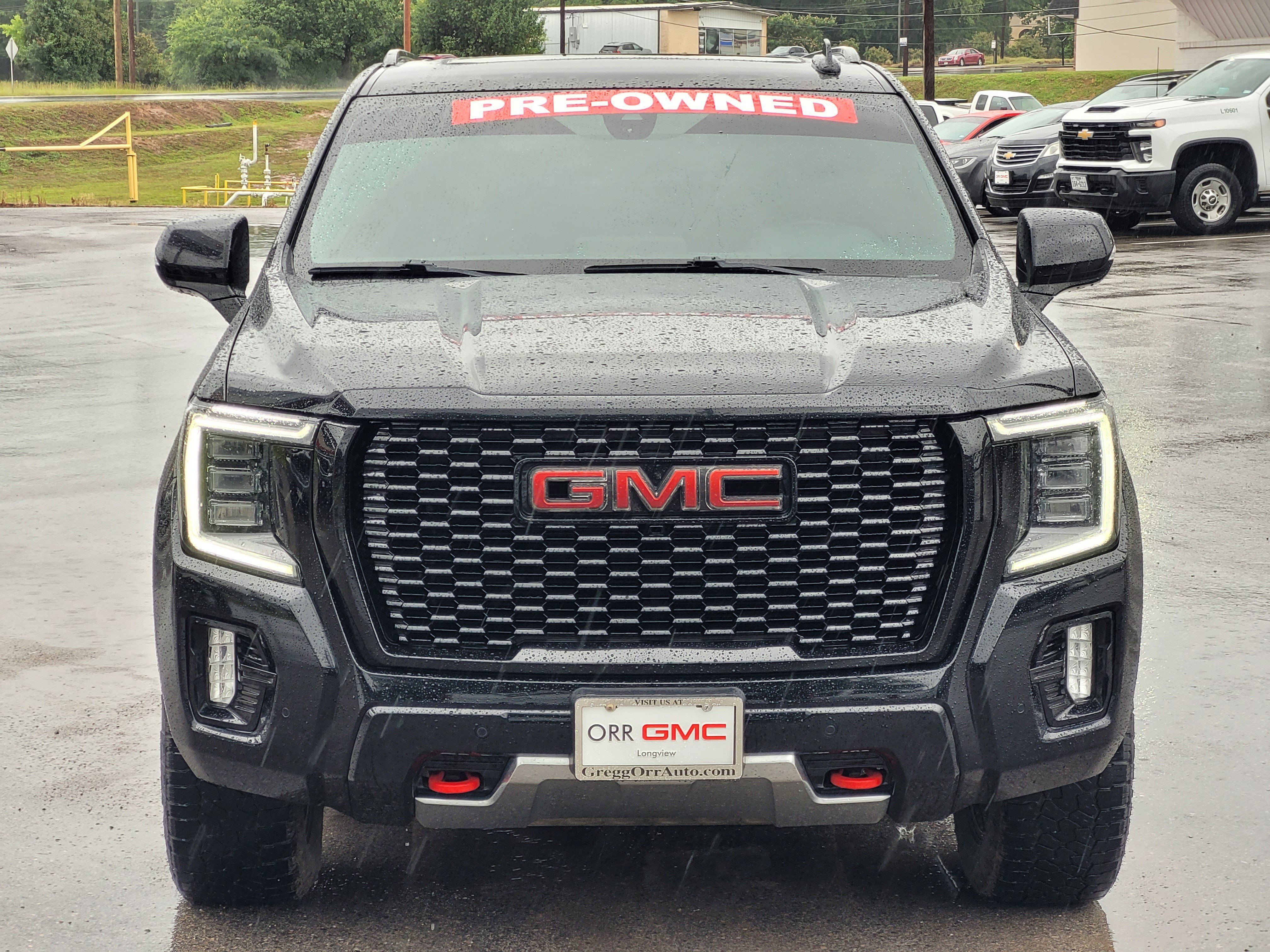 Used 2021 GMC Yukon XL AT4 w/ Rear Media and Nav Package AWD/4WD image 2
