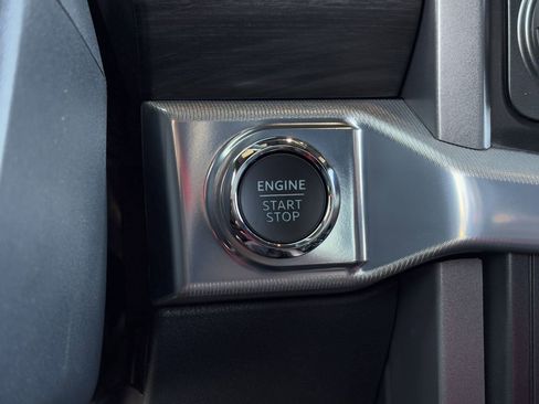 New 2025 Ford F150 Lariat w/ Equipment Group 501A Mid image 47