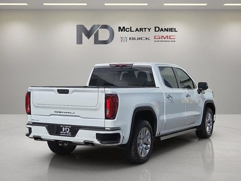 Certified 2023 GMC Sierra 1500 Denali AWD/4WD image 14