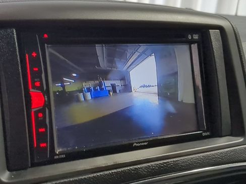Used 2016 Dodge Grand Caravan American Value Package FWD image 30