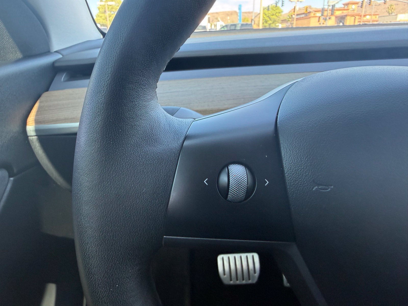 Used 2022 Tesla Model Y Performance AWD/4WD image 16