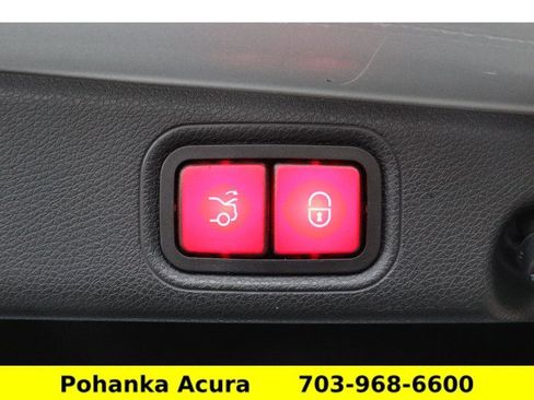 Used 2020 Mercedes-Benz E 350 4MATIC Sedan image 28