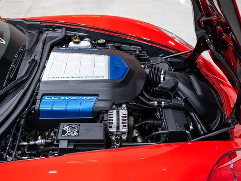 Used 2010 Chevrolet Corvette ZR1 w/ Preferred Equipment Group RWD image 39