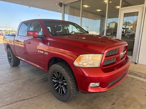 Used 2010 Dodge Ram 1500 Truck Sport AWD/4WD image 3