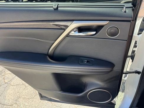Used 2020 Lexus RX 450h AWD w/ Luxury Package image 19