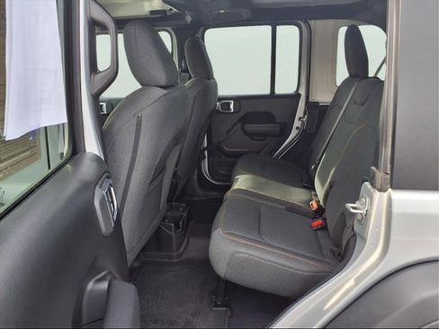 Used 2024 Jeep Wrangler Sport S image 20