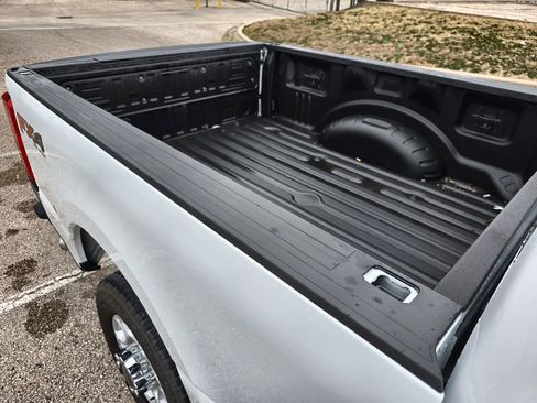 Used 2026 Ford F250 XLT w/ FX4 Off-Road Package image 22