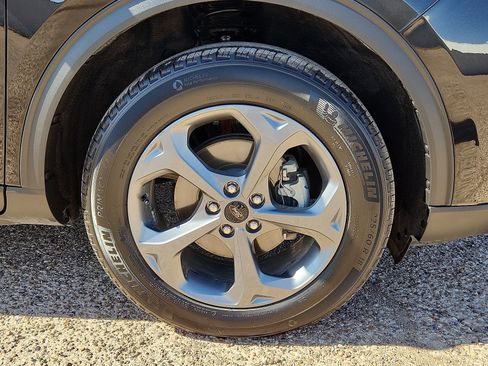 Used 2025 Ford Escape ST-Line AWD/4WD image 6