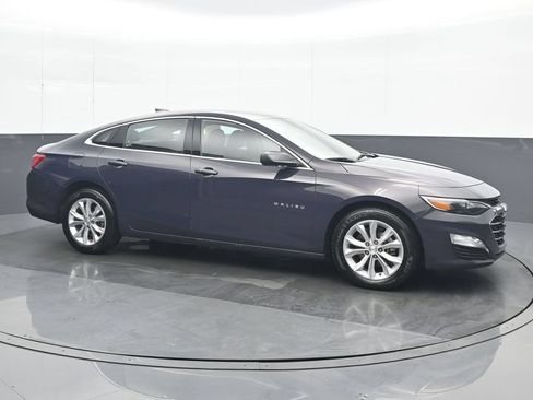Used 2025 Chevrolet Malibu LT FWD image 8