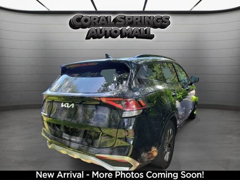 Certified 2023 Kia Sportage SX FWD image 2