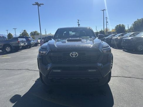 New 2025 Toyota Tacoma TRD Sport image 7
