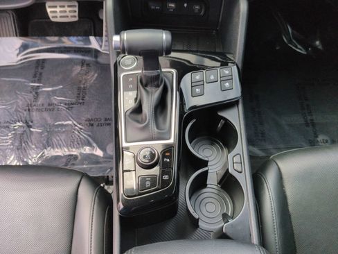 Certified 2025 Kia Sportage X-Pro Prestige AWD/4WD image 23