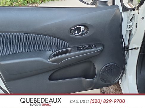 Used 2016 Nissan Versa Note SV FWD image 10